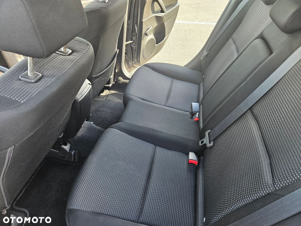 Mazda 3 1.6 Comfort - 27