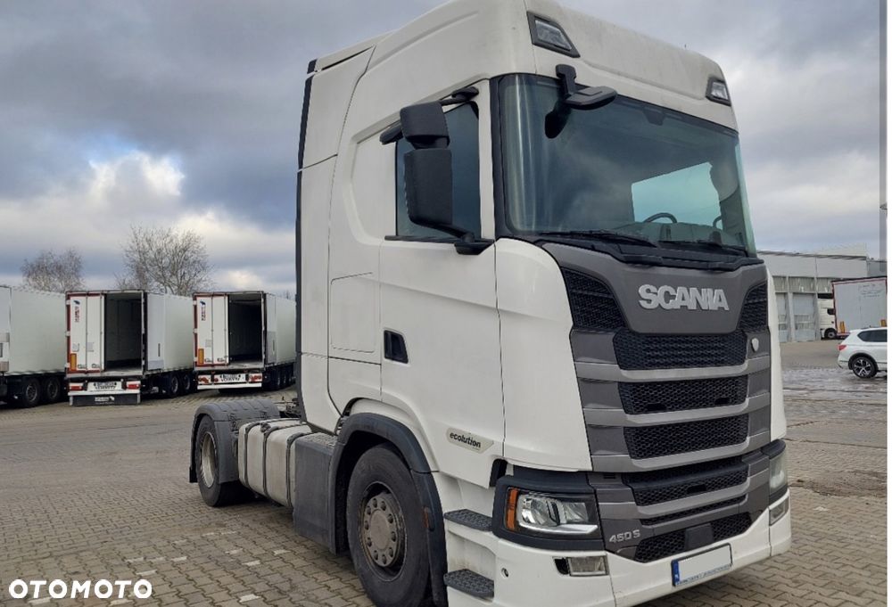 Scania S450 RETARDER / LED / NAWIGACJA / WIRTUALNE ZEGARY / 2 ZBIORNIKI PALIWOWE / LODÓWKA / PRZEBIEG 756 TYS. KM / SCANIA z POLSKIEGO SALONU / 2020 ROK !! - 10