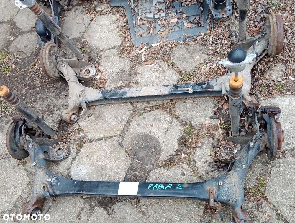 Oś belka tył Skoda Fabia - 1