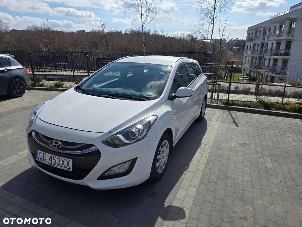 Hyundai i30 1.4 Classic + - 4