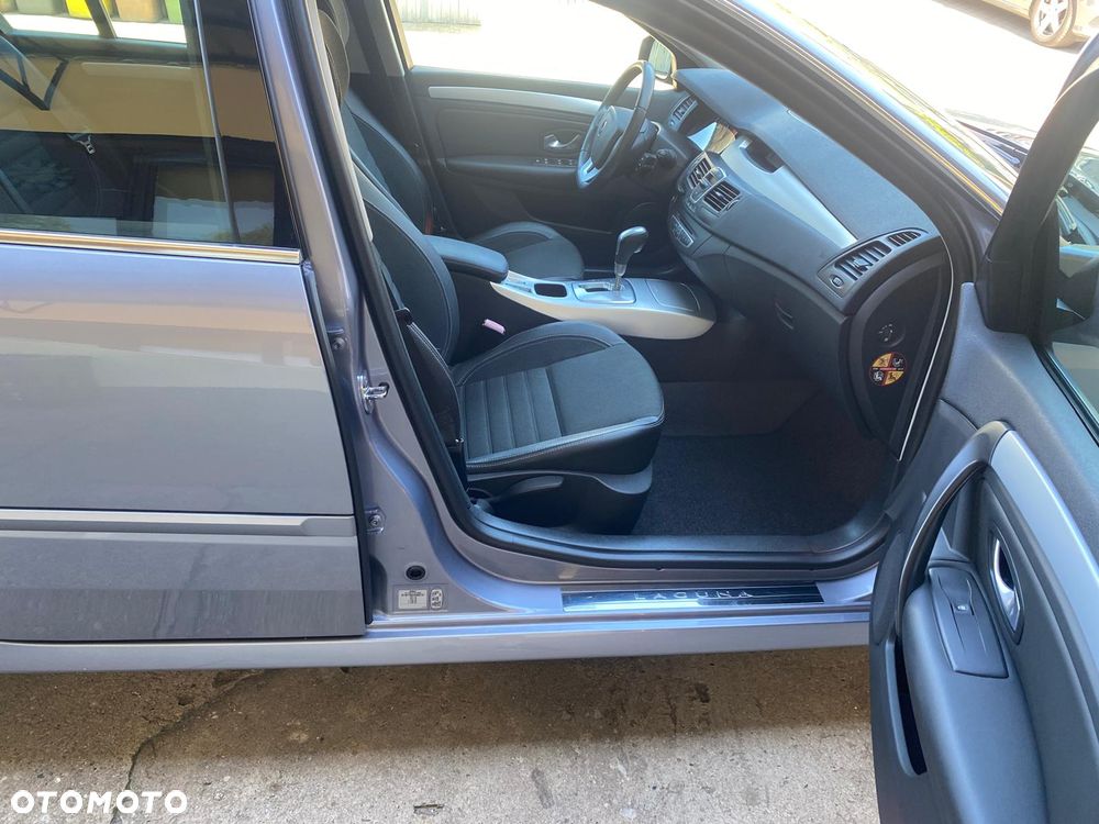 Renault Laguna - 9