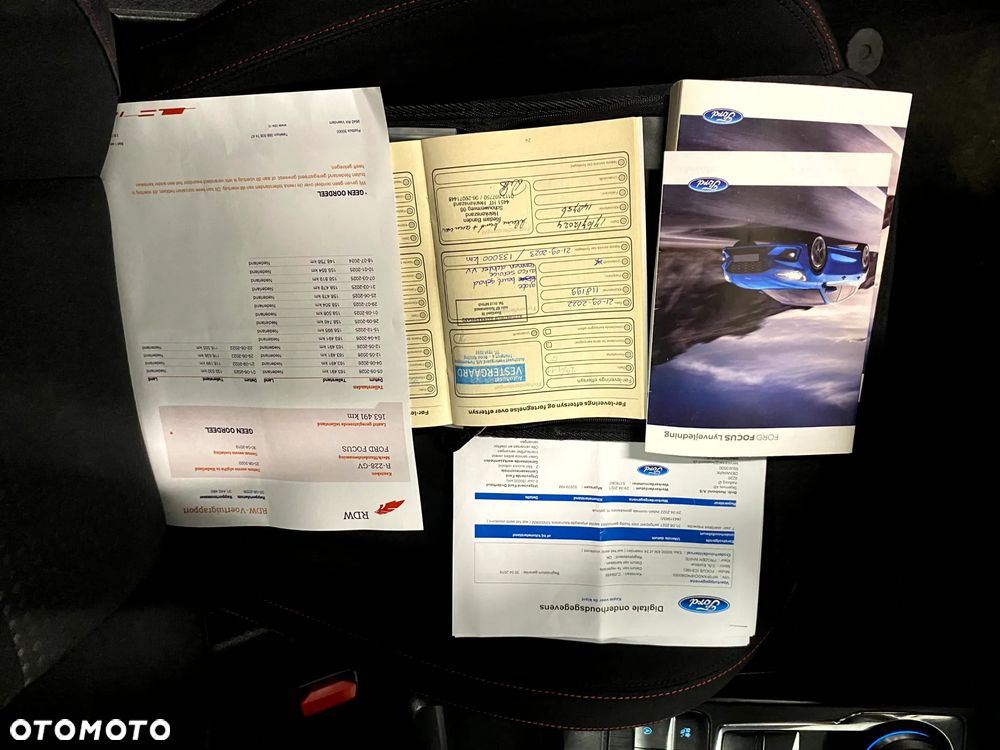 Ford Focus 2.0 EcoBlue ST-Line Business - 27