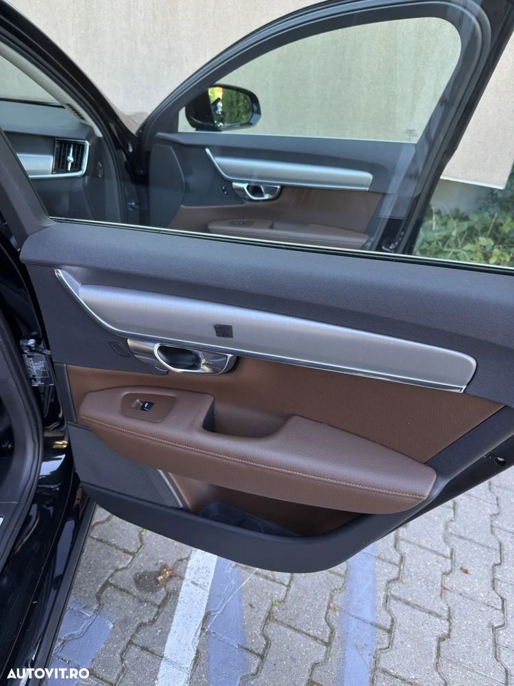 Volvo S90 D4 AWD Geartronic Momentum - 11