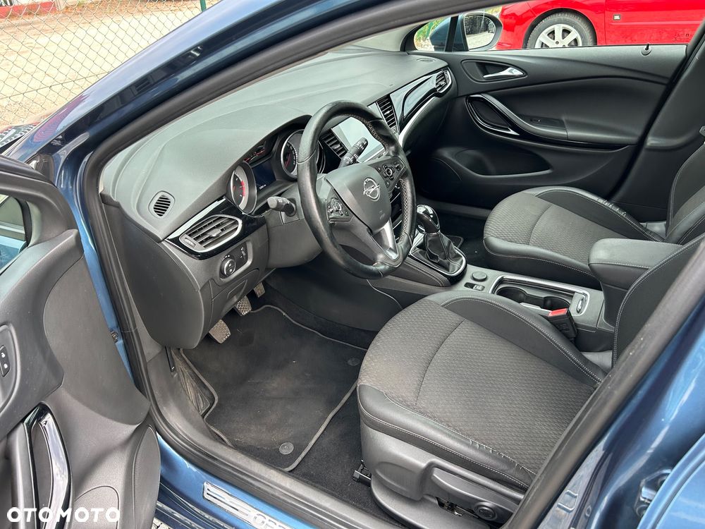 Opel Astra 1.4 Turbo Innovation - 10