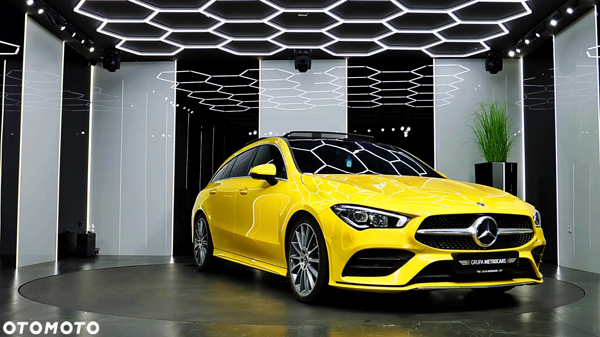 Mercedes-Benz CLA 200 AMG Line 7G-DCT - 16