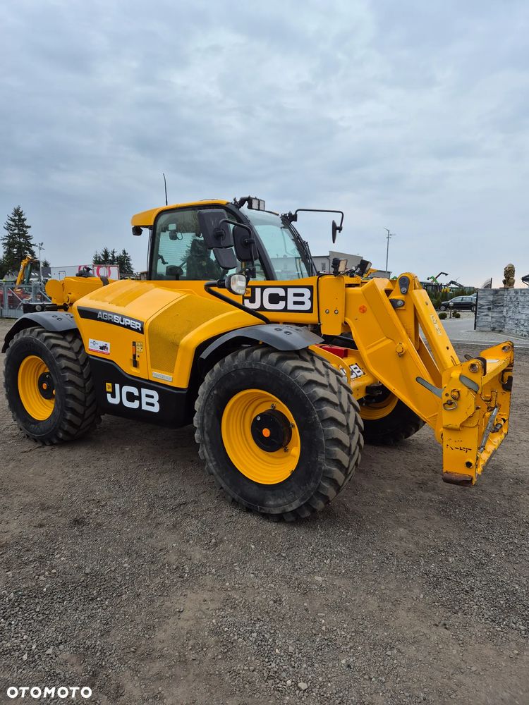 JCB - 6