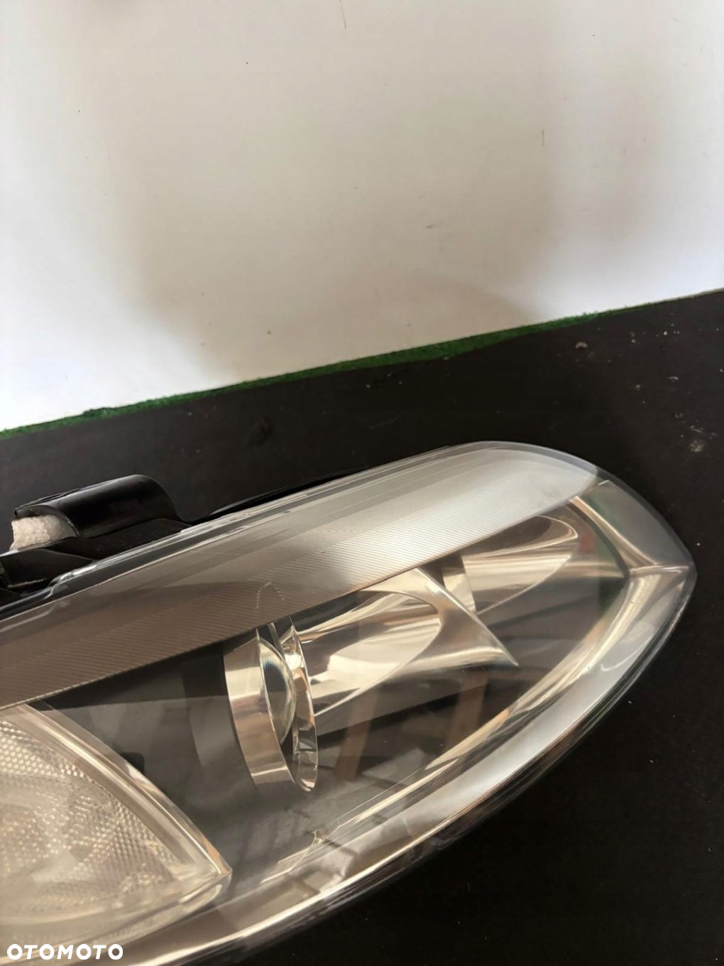 LAMPA PRAWA REFLERTOR PRAWY AUDI Q7 BI XENON NIESKRĘTNY DEMONTAŻ KASETA EU - 8