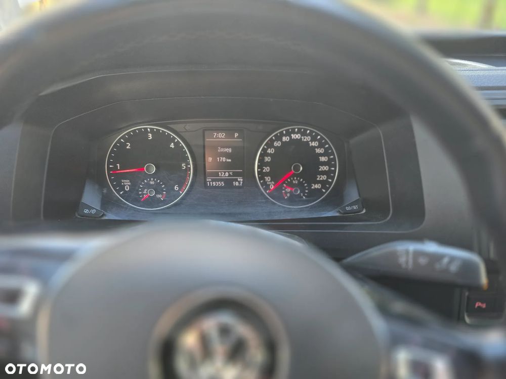 Volkswagen Transporter - 25