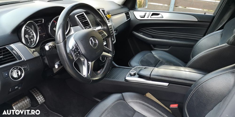 Mercedes-Benz ML 250 BlueTec 4MATIC Aut - 10