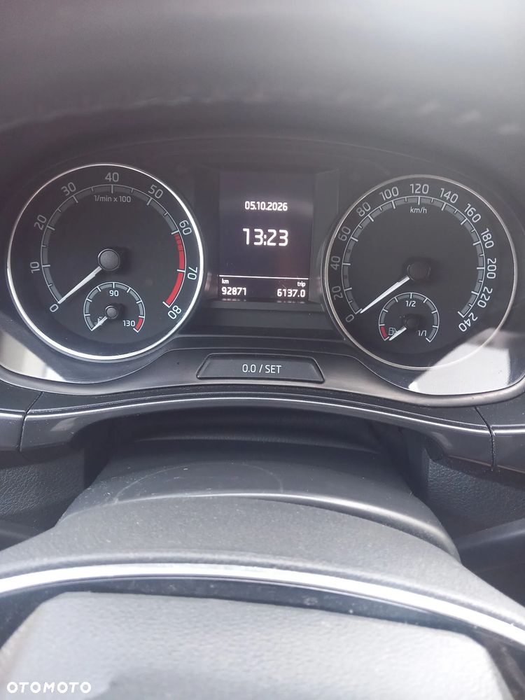 Skoda Fabia - 11