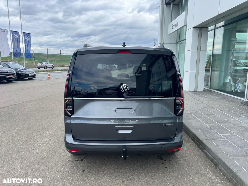 Volkswagen Caddy 1.5 110 kW DSG Style - 6