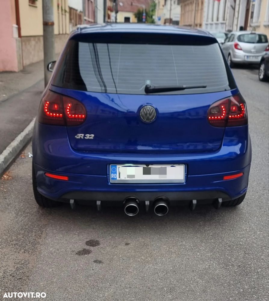 Volkswagen Golf - 4