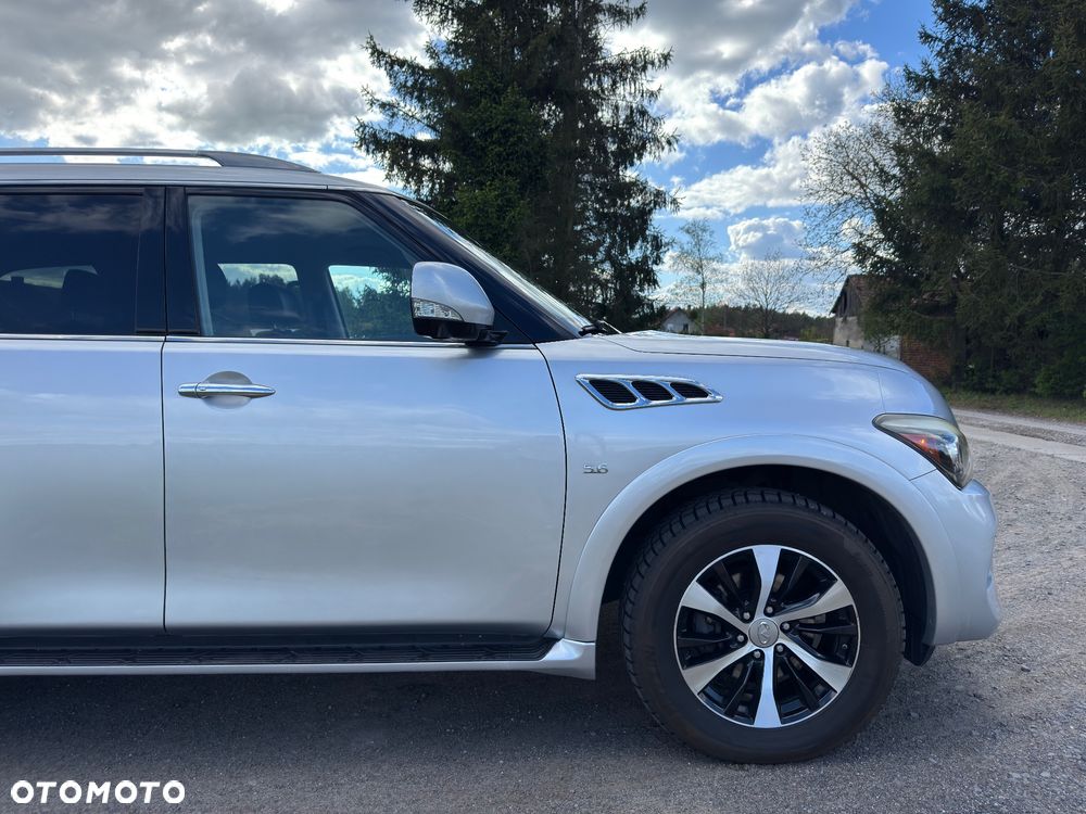 Infiniti QX80 - 17