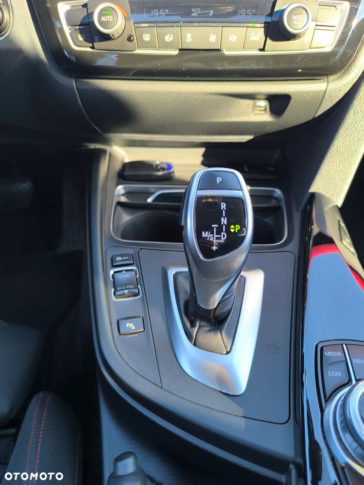 BMW Seria 4 420d xDrive Sport Line - 24