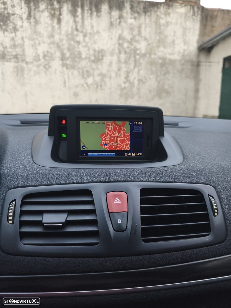 Renault Mégane 1.5 dCi Dynamique - 6