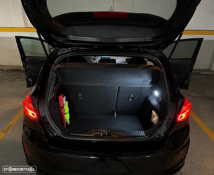 Ford Fiesta 1.0 EcoBoost ST-Line - 2