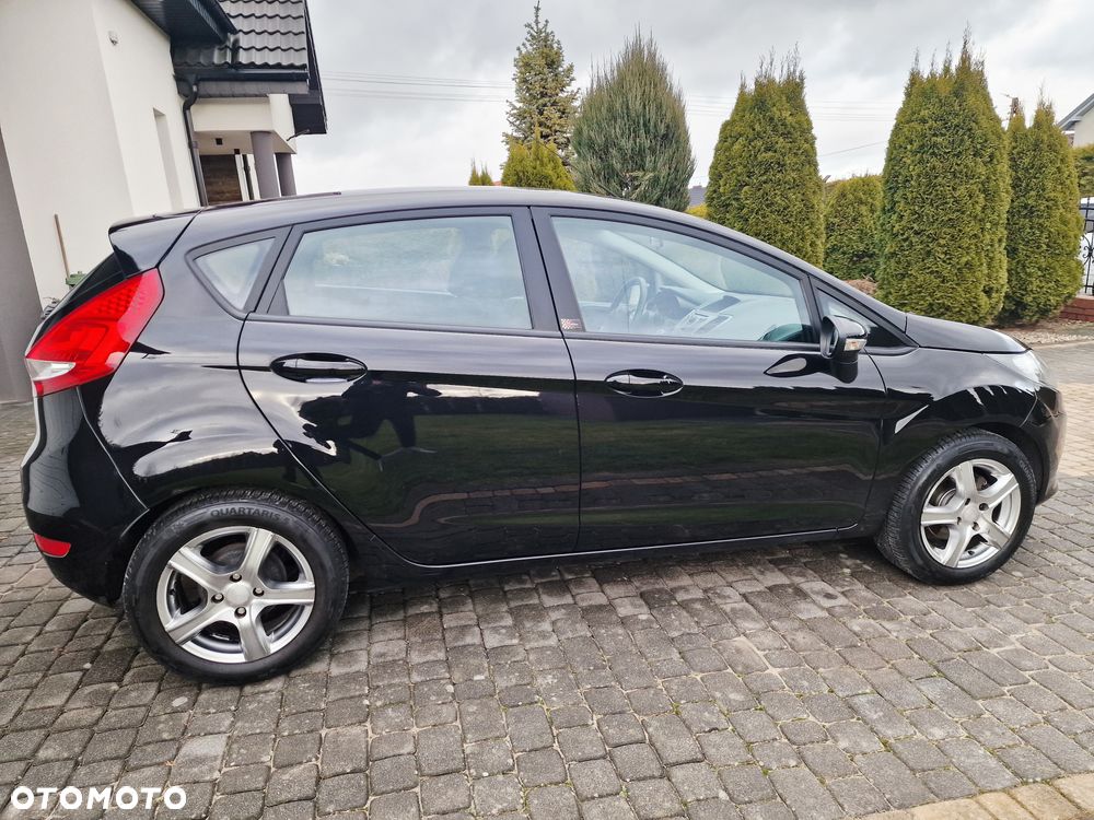 Ford Fiesta - 13