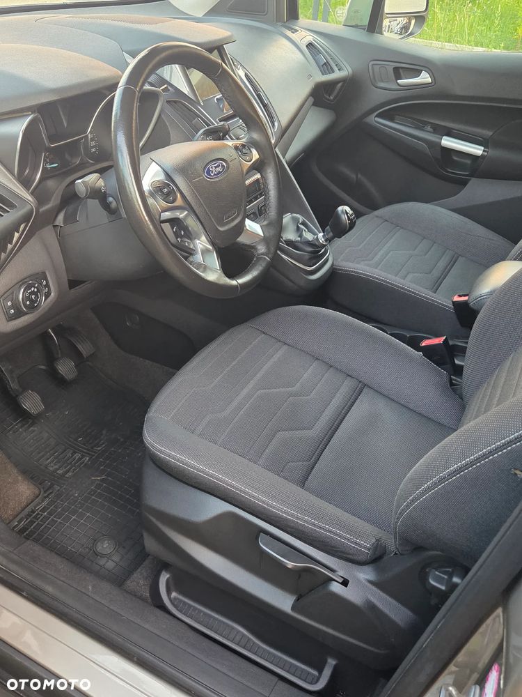 Ford Tourneo Connect 1.5 EcoBlue Titanium - 14