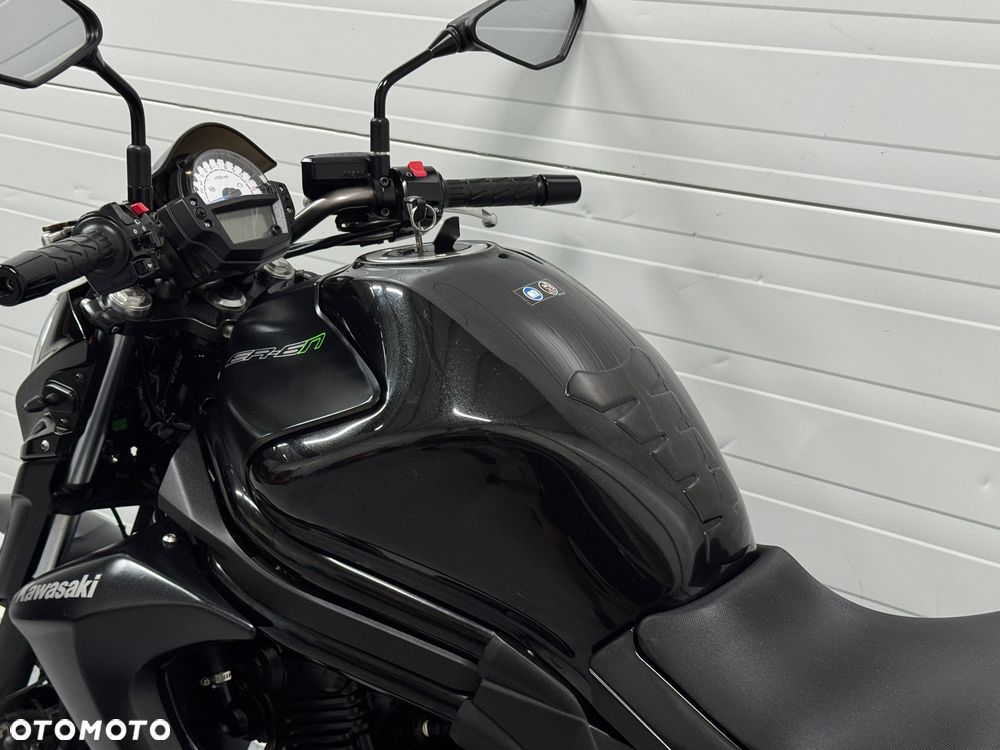 Kawasaki ER - 16