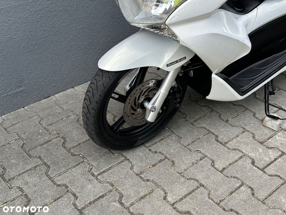 Honda PCX - 22