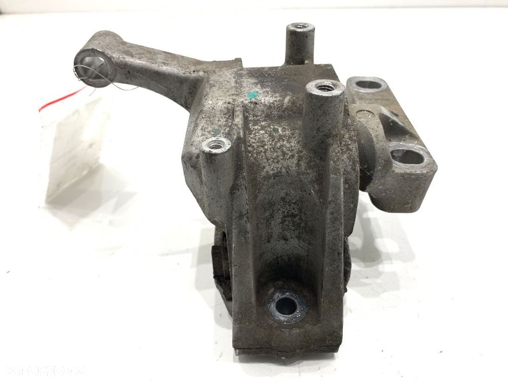 ŁAPA SILNIKA  VW TIGUAN (5N_) 2007 - 2018 2.0 TDI 81 kW [110 KM] olej napędowy 2010 - 2018 - 2