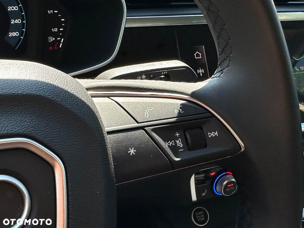 Audi Q3 35 TFSI mHEV S-Line S tronic - 17