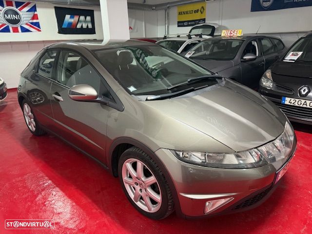 Honda Civic 1.8 Sport - 3