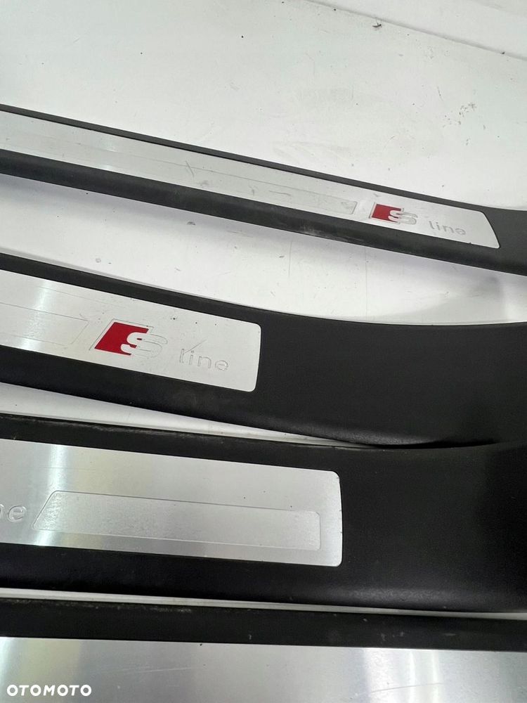 8E0 853 374 B Zestaw nakładek progowych Audi A4 S4 B7 8E 8H KOMPLET - 5