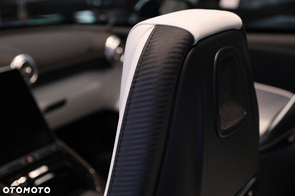 Mercedes-Benz AMG GT - 23