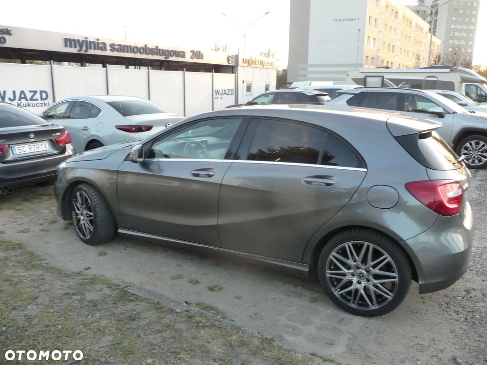 Mercedes-Benz Klasa A 180 BlueEfficiency Edition - 23