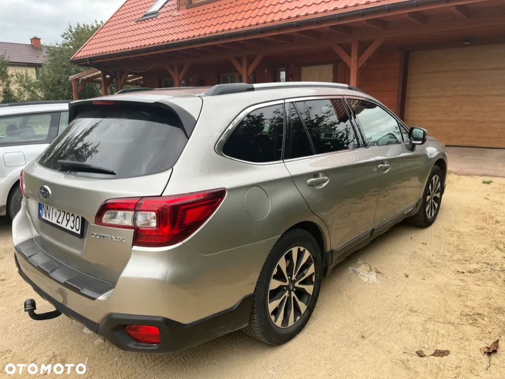 Subaru Outback 2.5i Exclusive - 2