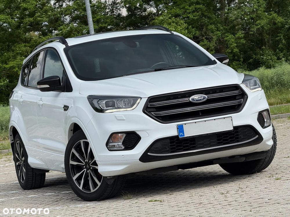 Ford Kuga 1.5 EcoBoost FWD ST-Line - 38