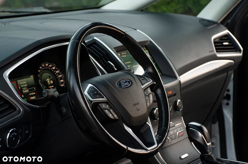 Ford S-Max 2.0 TDCi Titanium PowerShift - 23