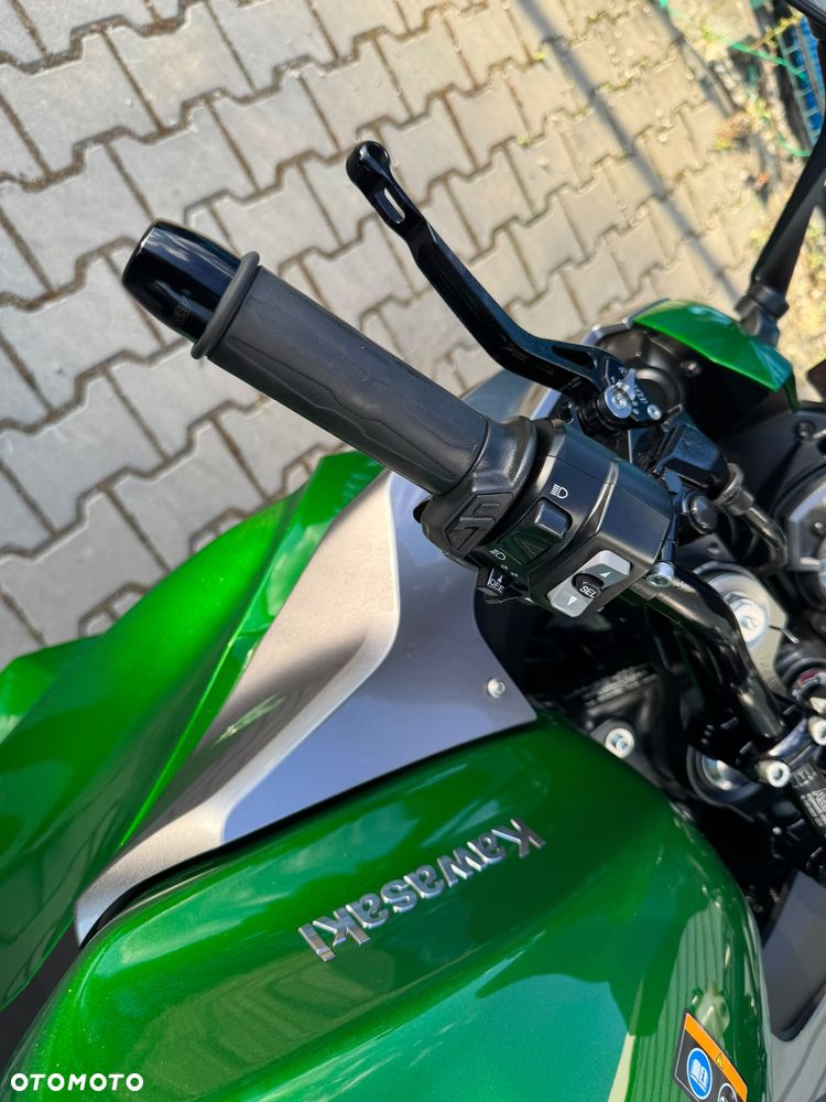 Kawasaki Ninja 1000 SX - 14