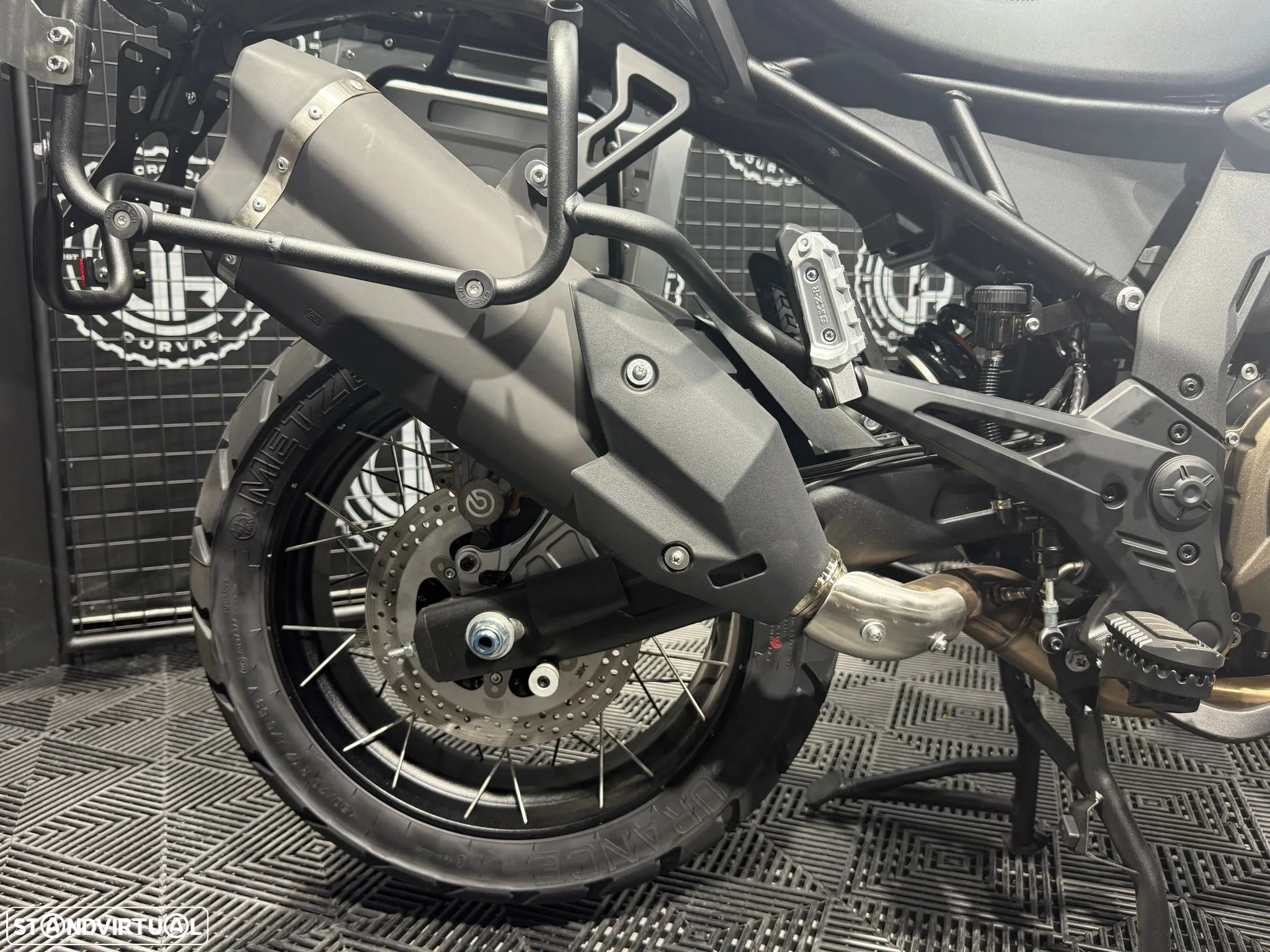 QJ Motor SRT 600SX - 10