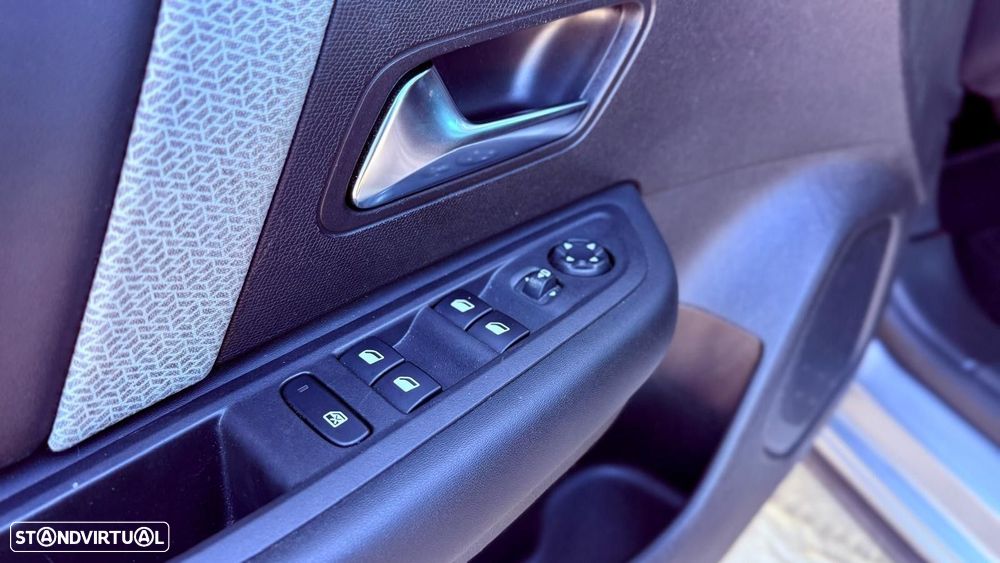 Citroën C4 1.2 PureTech Shine Pack EAT8 - 14