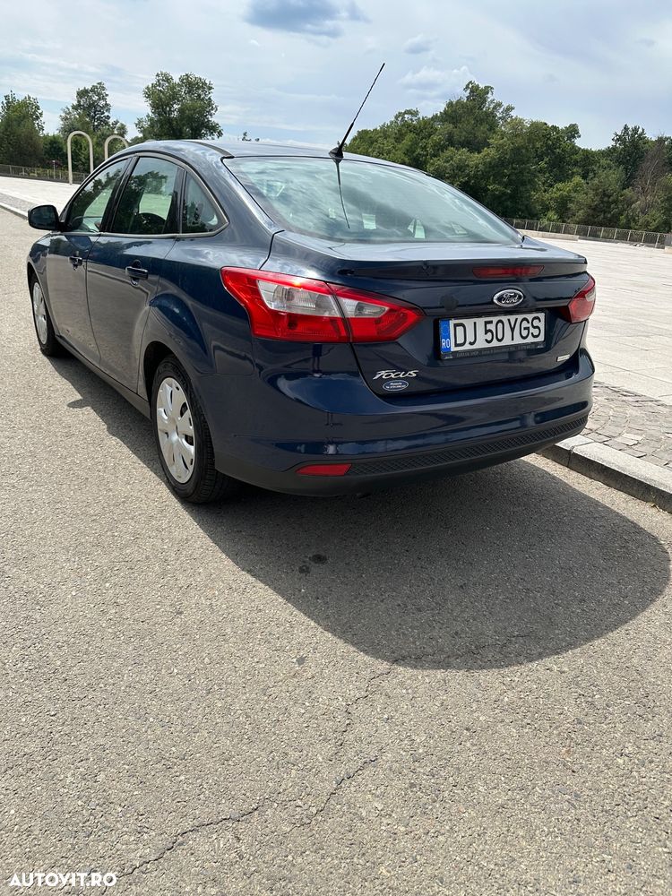 Ford Focus 1.0 EcoBoost Sport - 4