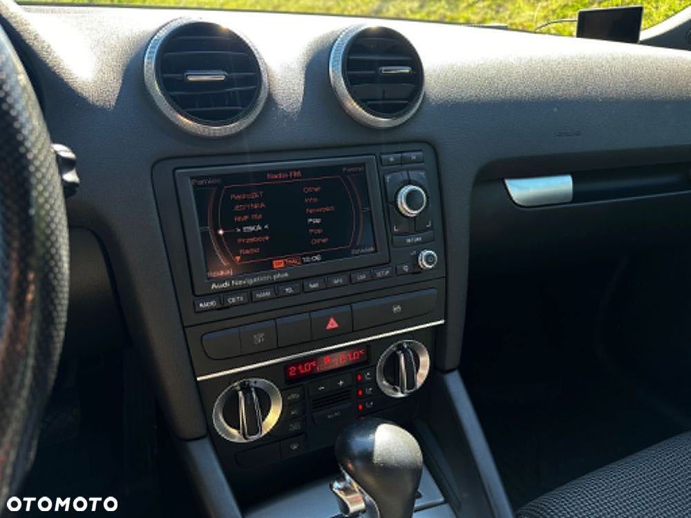 Audi A3 Sportback 1.8 TFSI Ambiente S tronic - 13