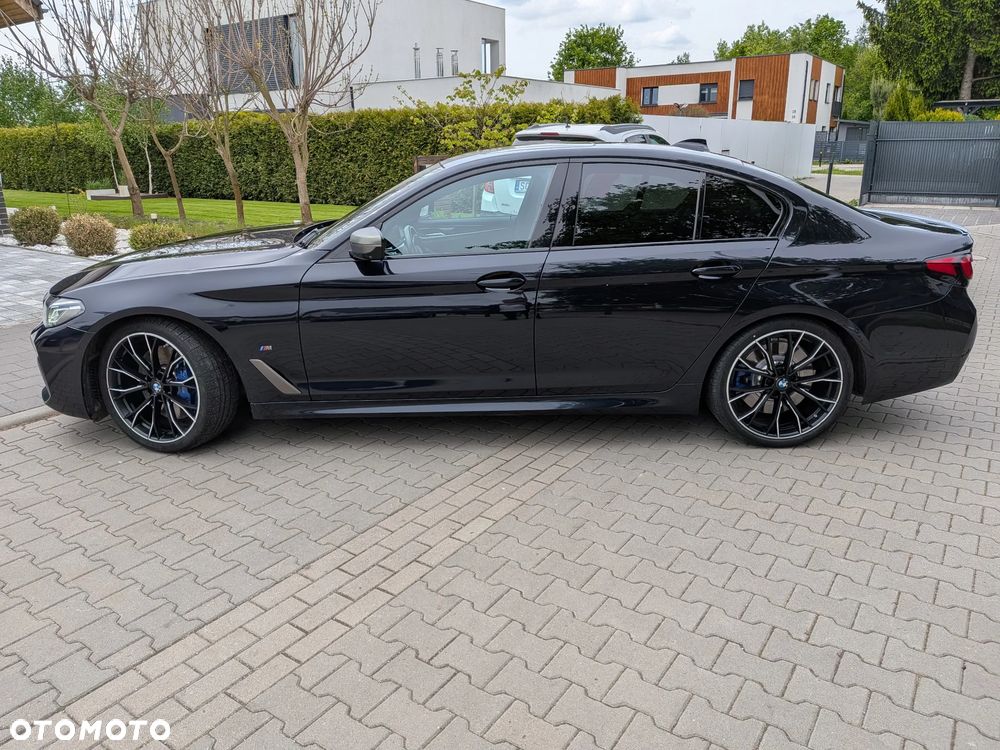 BMW Seria 5 M550i xDrive sport - 7