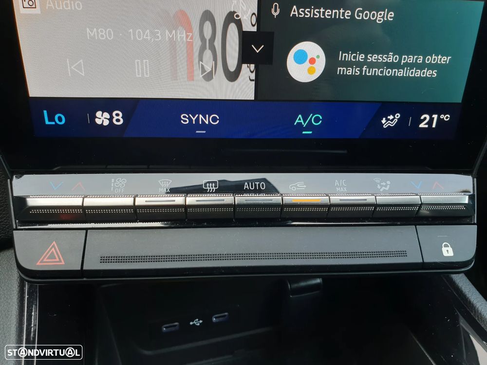 Renault Austral 1.2 Full Hybrid E-Tech Techno - 17