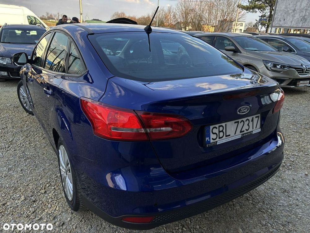 Ford Focus 1.6 Edition - 5