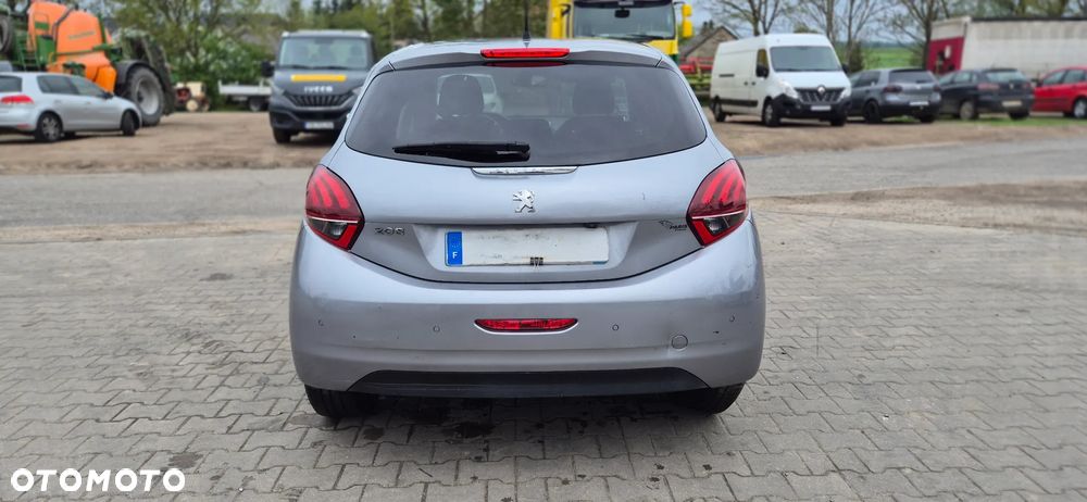 Peugeot 208 1.2 PureTech Access - 16