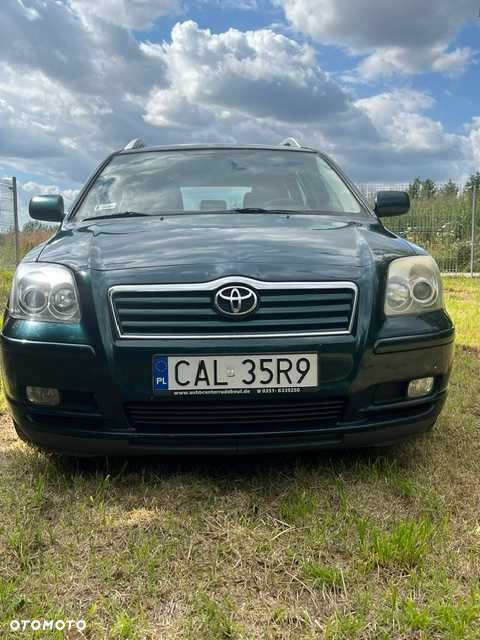 Toyota Avensis - 4