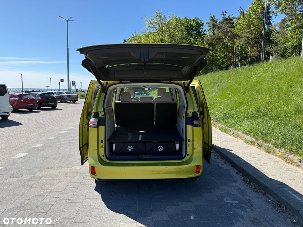 Volkswagen ID. Buzz - 5