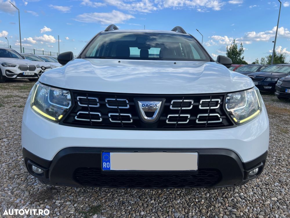 Dacia Duster 1.6 SCe 4WD Essential - 10