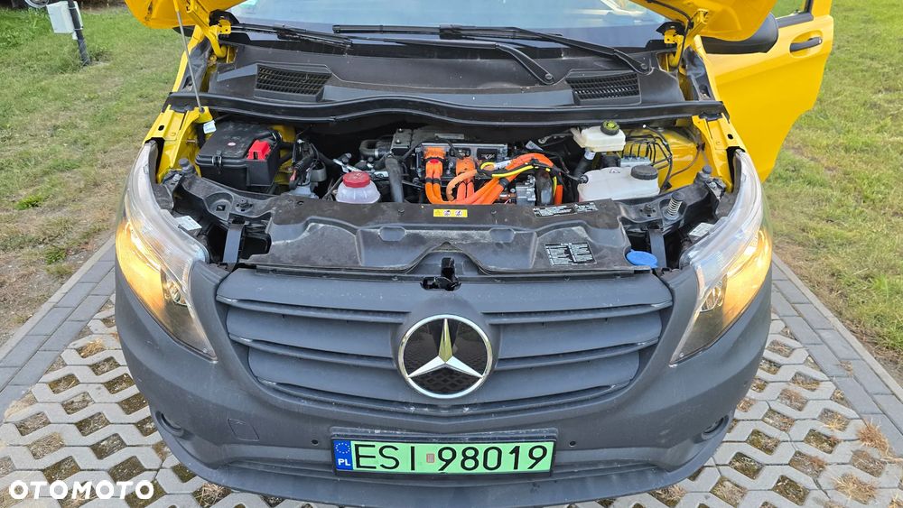 Mercedes-Benz VITO - 19