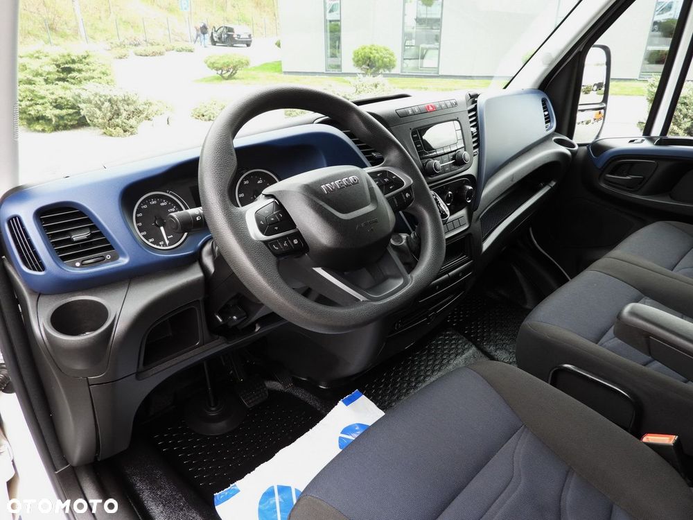 Iveco DAILY 35S14 FURGON CHŁODNIA  0*C ZASILANIE 230V TEMPOMAT AUTOMAT HI-MATIC KLIMATYZACJA  140KM - 3