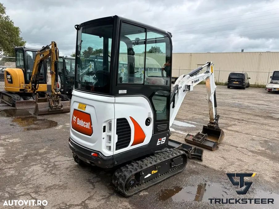 Bobcat E19 | JoyStick | Lama Nivelatoare | Cuplare Rapida - 3