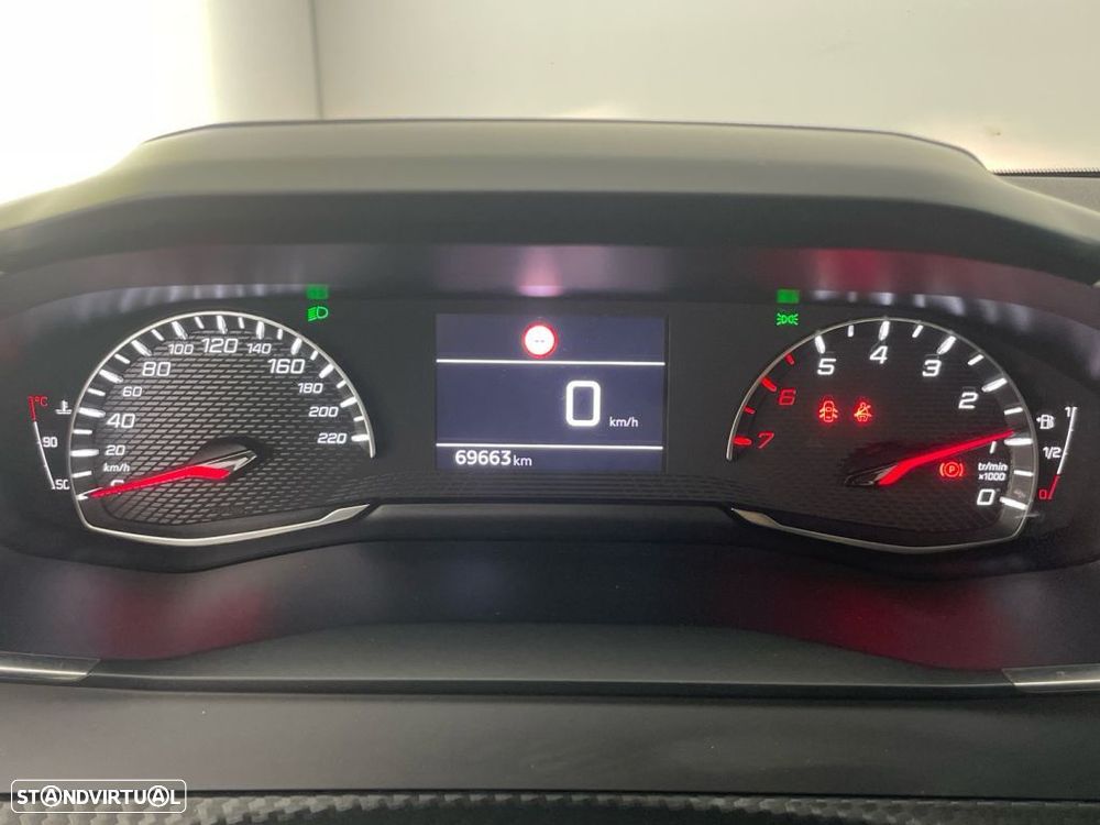 Peugeot 208 1.2 PureTech Allure - 9