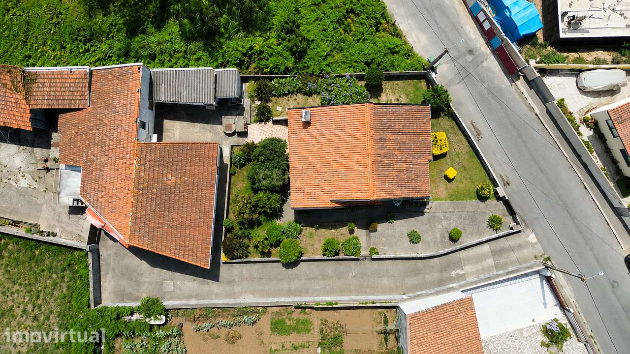 Morar a 300 metros do mar é um privilégio. Esta pode ser a sua oportun - Grande imagem: 4/31
